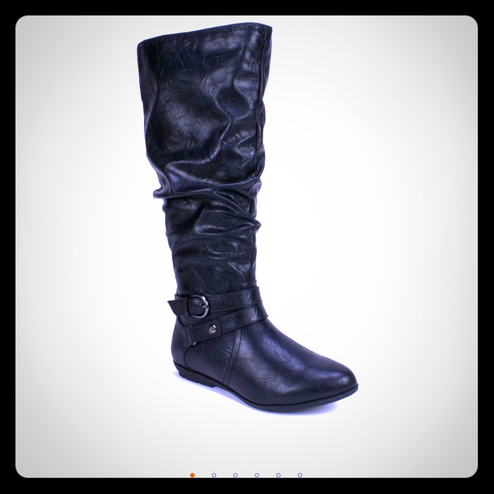 Cliff boots by White Mountain